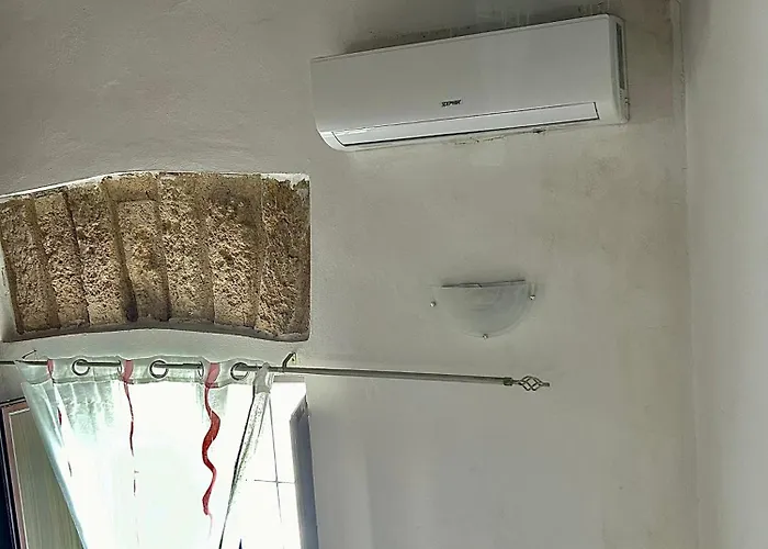 La Trinacria アパート