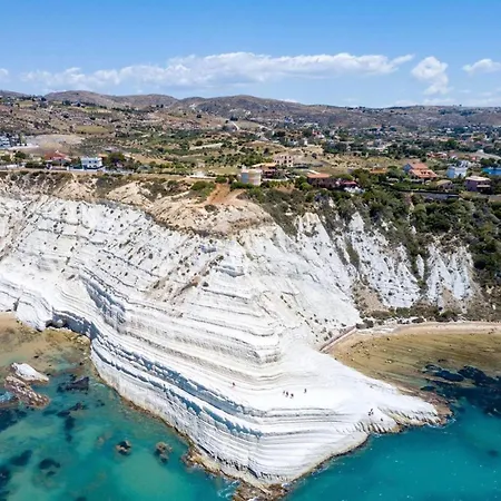 La Trinacria Apartment